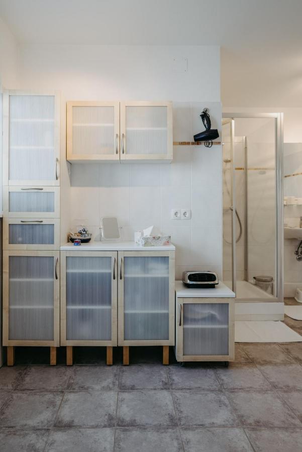 Haus Luna - Privatzimmer Im Sonnigen Suedburgenland Hackerberg Buitenkant foto