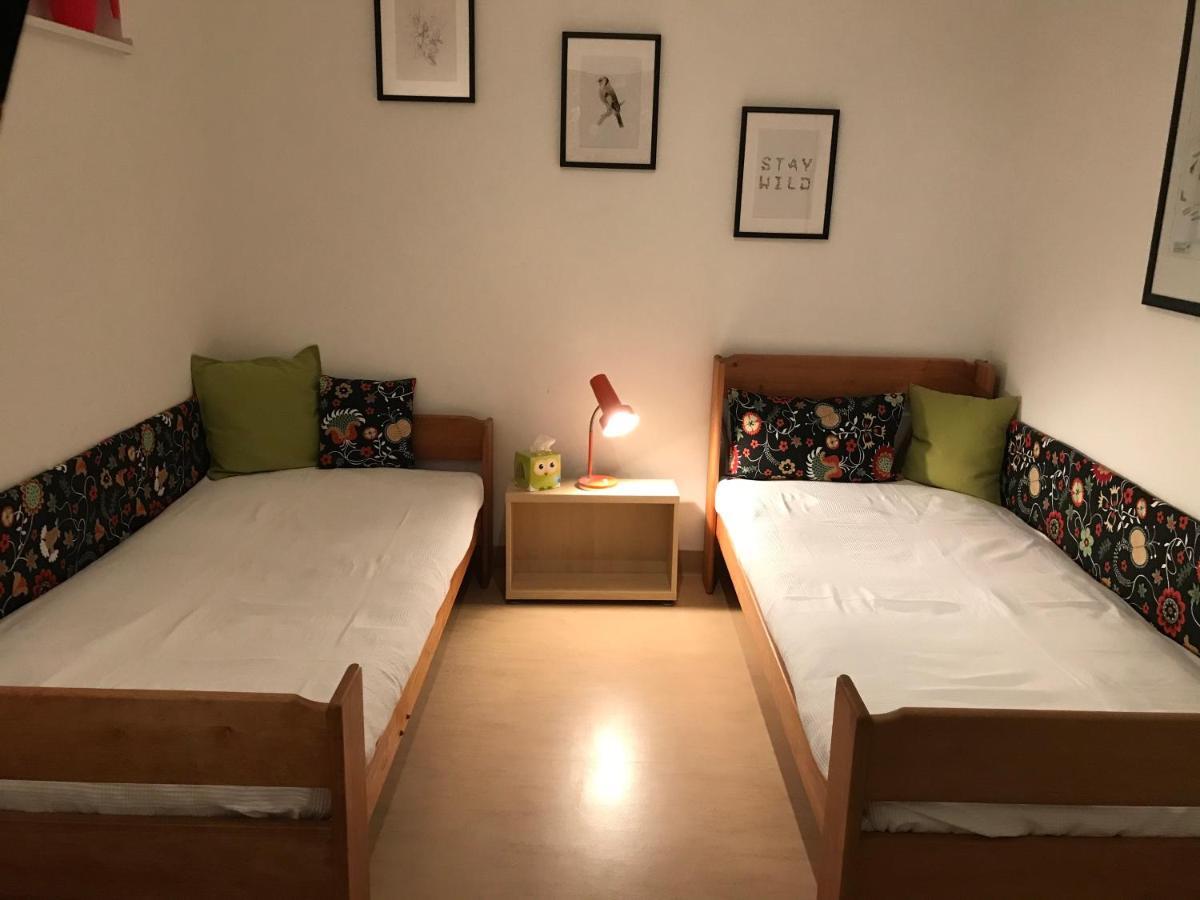 Haus Luna - Privatzimmer Im Sonnigen Suedburgenland Hackerberg Buitenkant foto